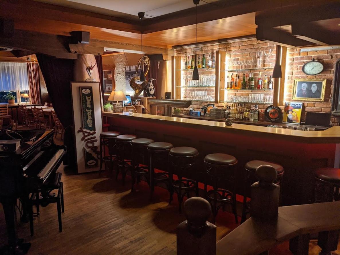 Hotel Restaurant Albans Sonne Bad Rippoldsau-Schapbach エクステリア 写真